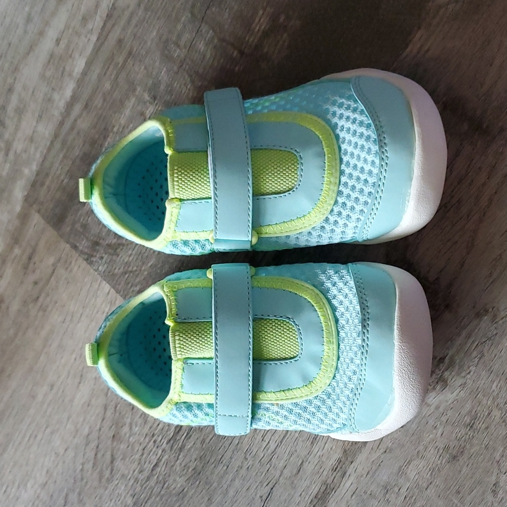 Lands' End Adjustable Mesh Eco Friendly Water Shoes Youth Size 13 Girls